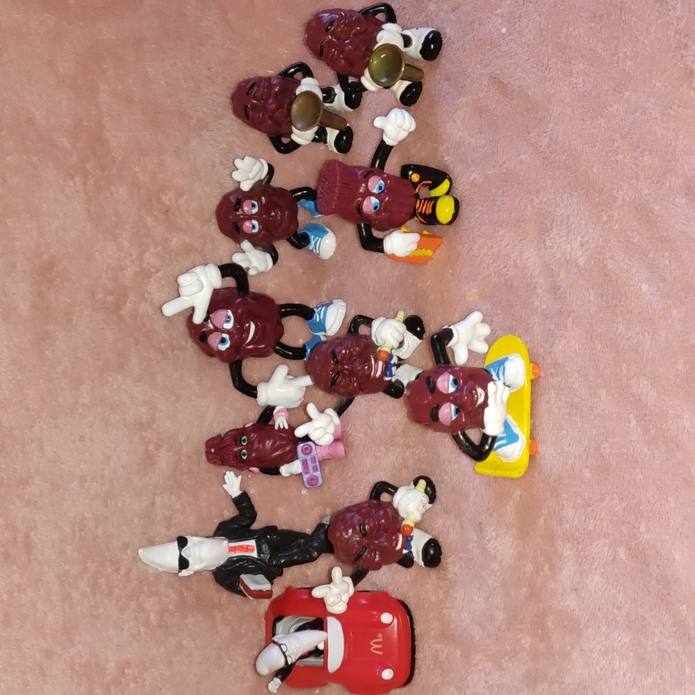 1987 the California raisins & 1988 McDonald's Corp button-up company